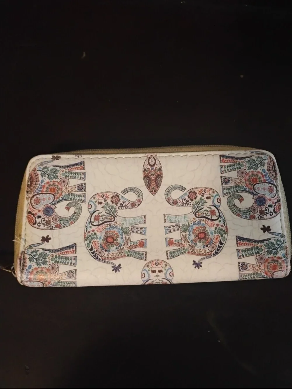 Bohemian Style Elephant Print Zip-Around Wallet